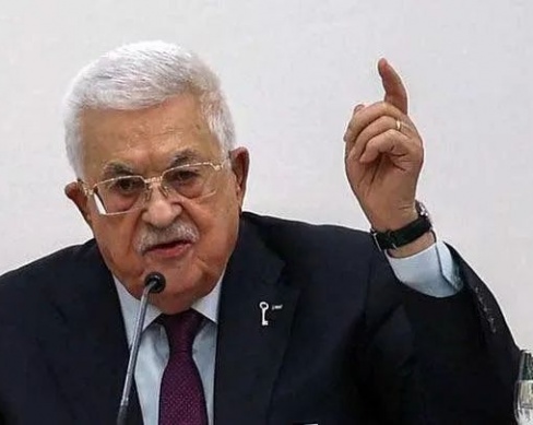 الرئيس يوجه وزارة الخارجية وبعثة فلسطين لدى الأمم المتحدة لطلب جلسة عاجلة لمجلس الأمن لتوفير الحماية الدولية لشعبنا ووقف تصعيد الاحتلال والمستعمرين