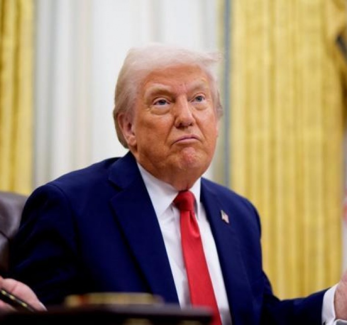 ترامب: لا نتفاوض مع إيران وشيء ما سيحدث قريبا