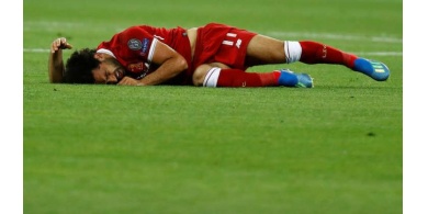 إصابة مقلقة لمحمد صلاح تزيد أوجاع ليفربول