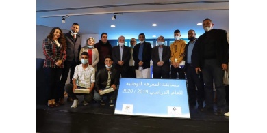 مدرسة الشهيد يزن الثانوية للبنات تفوز بمسابقة المعرفة الوطنية في عامها الثالث