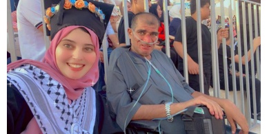 الخريجة نورهان عيسى: "والدي هو جمهوري الوحيد"