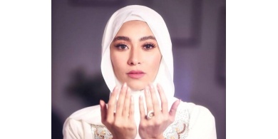 على خطى النابلسي. .فنانة مصرية تعلن الاعتزال "تقرّبا لله"