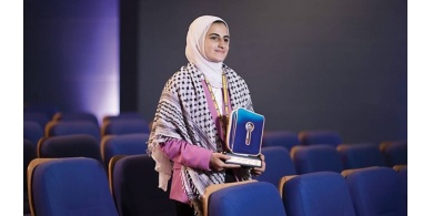 الشابة أسيل مصلح تحصد لقب القراءة العربي للعام 2022