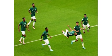 السعودية تحقق مفاجأة وتنتصر على الارجنتين