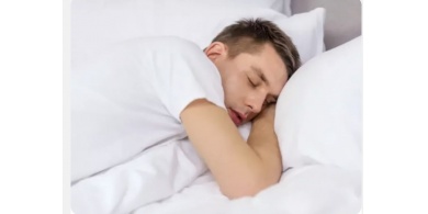 توقف التنفس أثناء النوم مرتبط بضعف العظام والأسنان