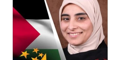 فوز المعلمة عبير قنيبي بجائزة خليفة "المعلم المبدع" على مستوى الوطن العربي