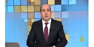 قناة الجزيرة تستغني عن الإعلامي المخضرم عبد الصمد ناصر.. موقع مغربي يكشف السبب