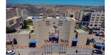 قبول 19 خريج من كلية الطب وعلوم الصحة في جامعة النجاح الوطنية لإكمال الاختصاص الطبي في الولايات المتحدة الأمريكية 