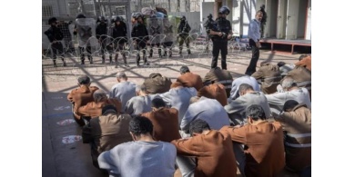 مفوض أممي يدعو "إسرائيل" للتخلي عن قانون إعدام الأسرى
