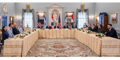 "تمديد الهدنة بالنار".. واشنطن تعلن وقف إطلاق نار جديد، و"إسرائيل" تهجّر أهالي صور تحت القصف