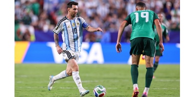 مونديال 2026: الأرجنتين تهزم الجزائر بثلاثية تاريخية لميسي