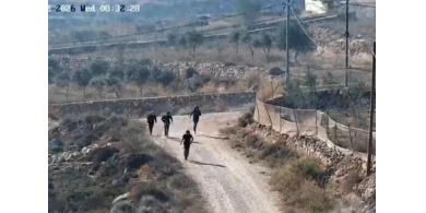 جيش الاحتلال يلغي أمر إخلاء قرية قصرة وسط عنف مستوطنين