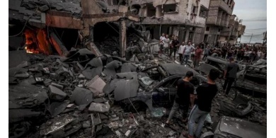 قصف وإطلاق نار وتحليق مروحي.. خروقات "إسرائيلية" متصاعدة لوقف إطلاق النار بغزة