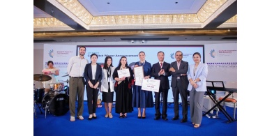 تعاونية "أُطر معماري".. تجربة ريادية انطلقت من حاضنة جامعة القدس تحصد المركز الأول بمسابقة دولية في الصين