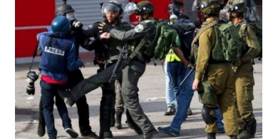 39 صحفياً في سجون الاحتلال.. منهم 21 يخضع للاعتقال الإداري