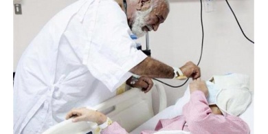 مسن ليبي شارك في الإنقاذ ونسي ابنته خلال تدافع منى