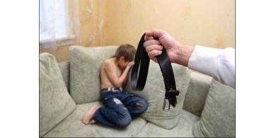 الأردن .. أب يقتل أبنه !!!! والسبب شكاوى تقدم بها بعض الزبائن