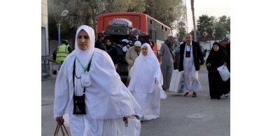 بدء وصول الحجاج الى معبر الكرامة