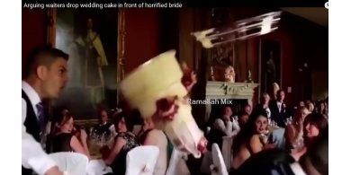بالفيديو.. سقوط &laquo;كعكة زفاف&raquo; ينتهي بمفاجأة للعروس
