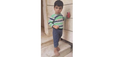 قوات الاحتلال تقتحم منزلاً في الخليل لاعتقال طفل بعمر 3 سنوات ( صور)