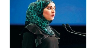 ما هو أول قرار لوزيرة السعادة الإماراتية ؟