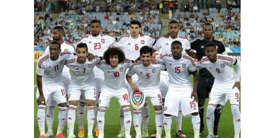 الإمارات تغلب فلسطين وتواصل ملاحقة السعودية