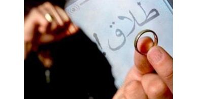 عبارة قالها موظف لزميله أمام زوجته جعلتها تطلب الطلاق !
