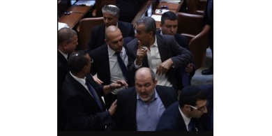 هل تحل الكنيست في تشرين أول المقبل؟