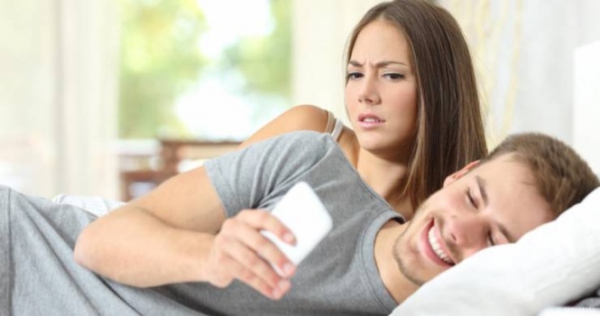 ما هي الصفات التي قد تدفع الزوج إلى خيانة زوجته؟!