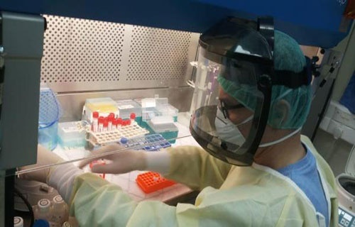ما أسباب تزايد وفيات كبار السن بكورونا في مستشفى دورا؟