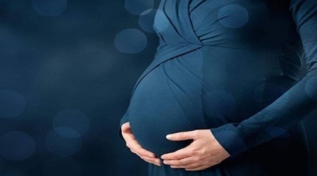 كورونا يترك آثاراً طويلة الأمد لدى الحوامل