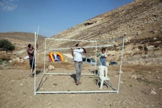 مستوطنون ينصبون خيمة على قمة جبل النجمة من أراضي جالود