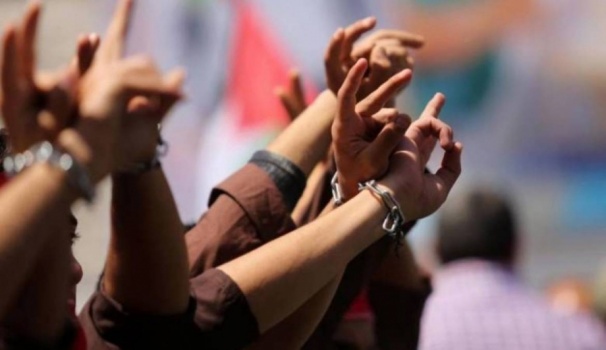 هنية: نعد شعبنا بصفقة تبادل مشرّفة