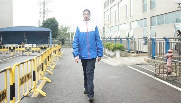 أطول مراهق صيني يدخل جينيس