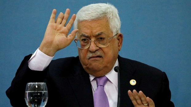 الرئيس يهاتف الأمير غازي بن محمد معزيا بوفاة والده
