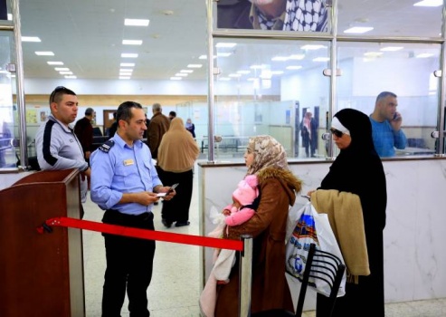 مدير عام المعابر: لم نبلغ بأي جديد حتى اللحظة من الأردن بخصوص فتح معبر الكرامة الخميس القادم