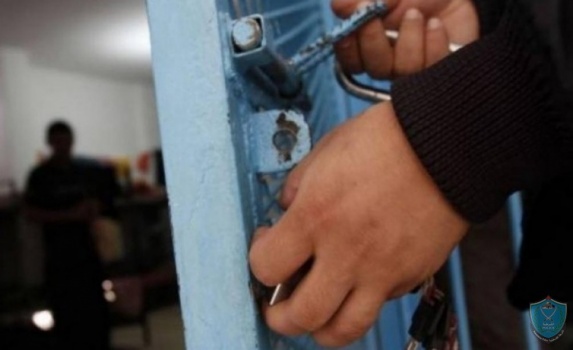 الشرطة تكشف تفاصيل حريق داخل نظارة مديرية بيت لحم.