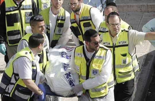 عام ونصف من التحقيق... الاحتلال عاجز عن الوصول لقاتل مستوطن وزوجته في القدس