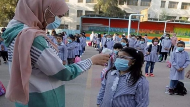 التربية" واتحاد المعلمين يتفقان على انتظام الدوام في المدارس غداً كالمعتاد