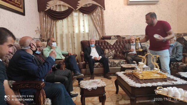 العالول على رأس وفد يزور عائلة الاسير الأخرس