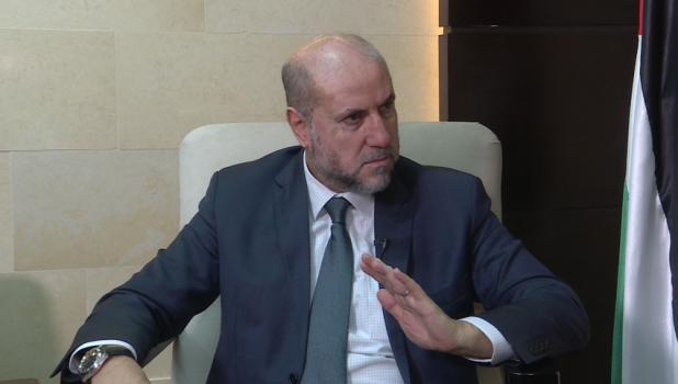 الهباش يدين وضع "شمعدان" يهودي على سطح المسجد الإبراهيمي في الخليل
