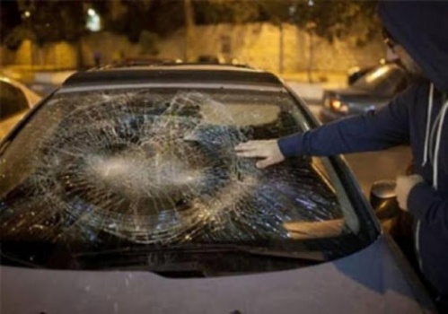 مستوطنون يهاجمون منزلاً في سيلة الظهر جنوب جنين