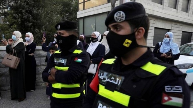 الأردن: التحقيق بقضية نصب واحتيال في بيع أرض بالقدس