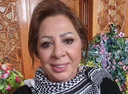 الفنانة السورية غادة بشور تنفي صحة ما نسب إليها من تصريحات عن "الحجاب"
