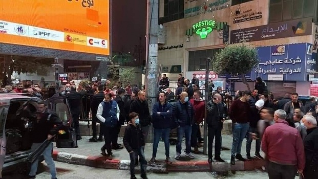 الخليل ترفض الاغلاق الشامل الاسبوع المقبل