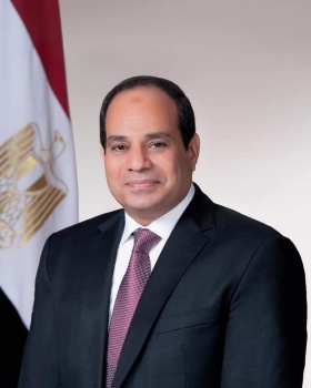 بقرار من السيسي.. لقاح كورونا "مجانا" للمصريين