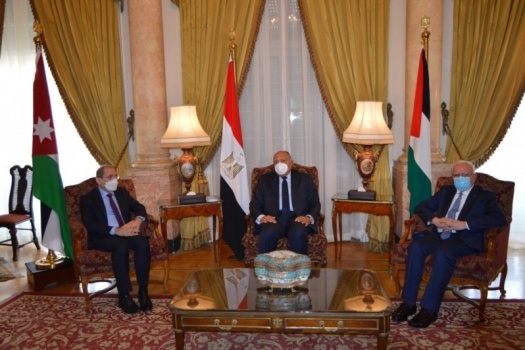هذا ما اتفق عليه وزراء خارجية فلسطين ومصر والأردن في اجتماعهم