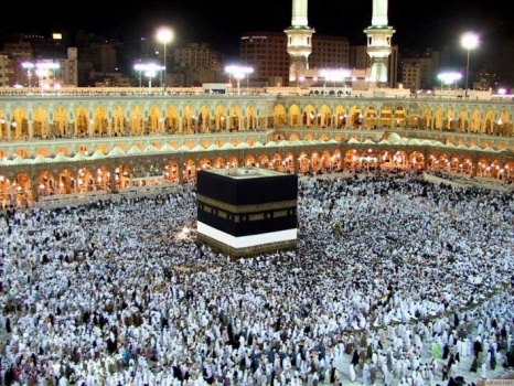 وفاة مصمم باب "الكعبة المشرفة"