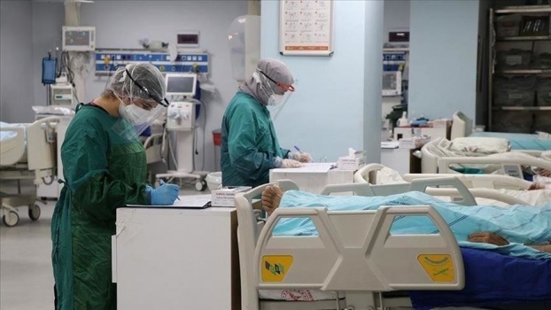 الأردن: 21 وفاة و1472 إصابة جديدة بفيروس كورونا
