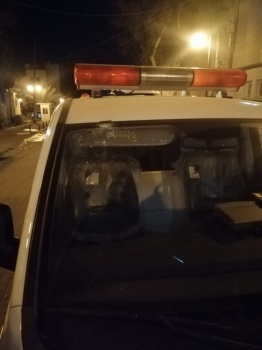 جيش الاحتلال الإسرائيلي يعتدي على مجمع فلسطين الطبي ويصيب امرأة حاملاً ورجل إسعاف